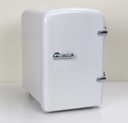 Mini Fridge (White)