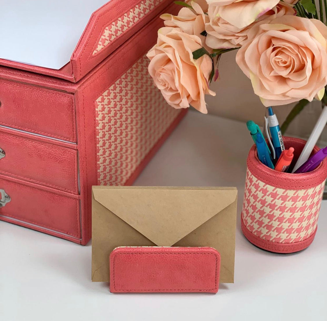 Desk Set