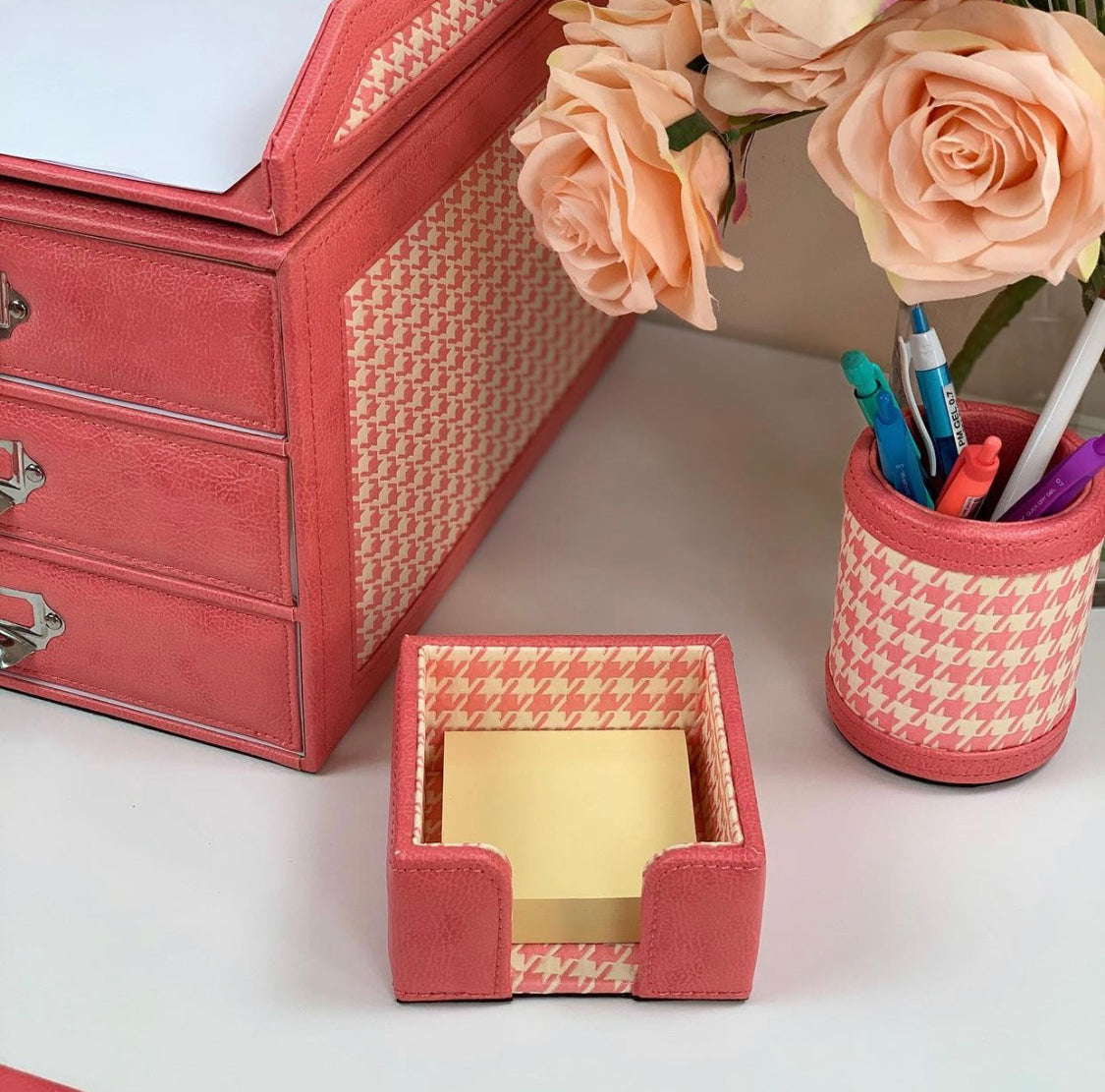 Desk Set